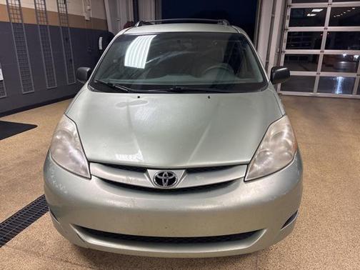 2010 Toyota Sienna