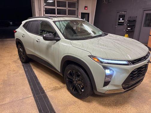 Cacti Green 2025 Chevrolet Trax FWD ACTIV