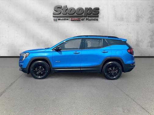2024 GMC Terrain AWD AT4