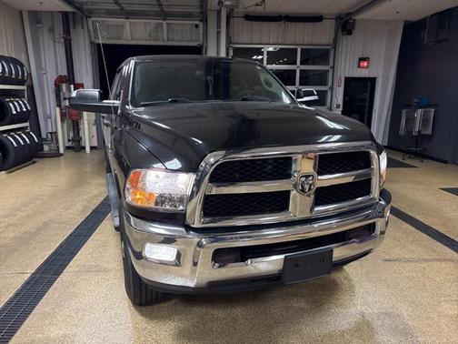 2018 RAM 2500 Tradesman Crew Cab 4x4 6'4' Box