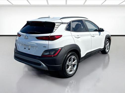 Lunar White 2023 Hyundai KONA SEL