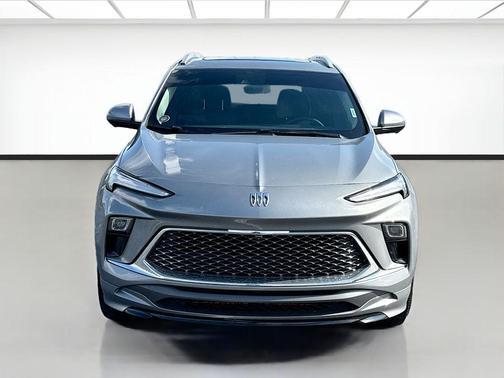 Moonstone Gray Metallic 2025 Buick Encore GX Avenir