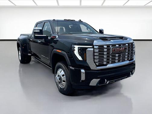 Onyx Black 2026 GMC Sierra 3500 Denali