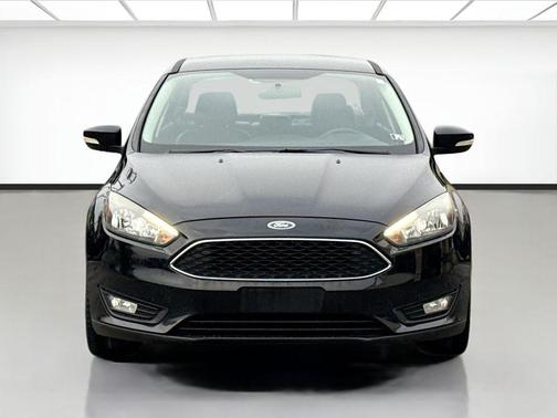 Tuxedo Black 2015 Ford Focus SE