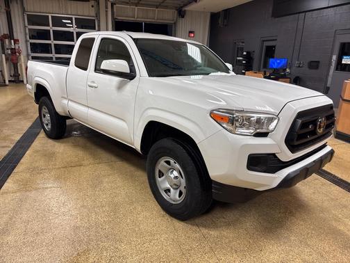 2020 Toyota Tacoma SR