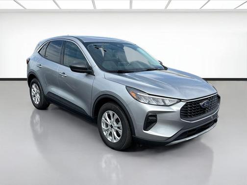 Iconic Silver Metallic 2023 Ford Escape Active