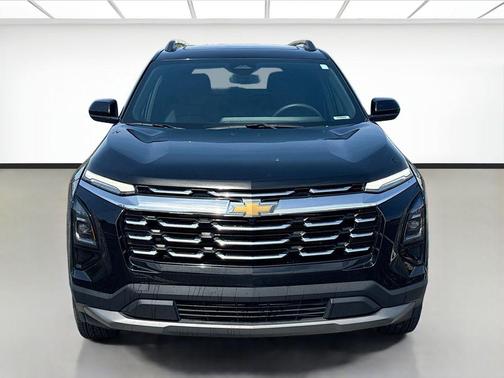 Mosaic Black Metallic 2025 Chevrolet Equinox 1LT