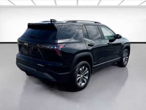 Mosaic Black Metallic 2025 Chevrolet Equinox 1LT
