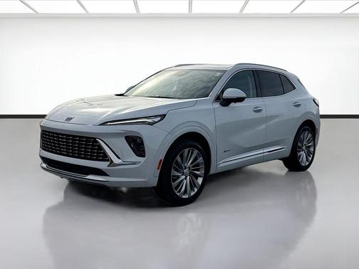 Iridescent White Tricoat 2026 Buick Envision Avenir