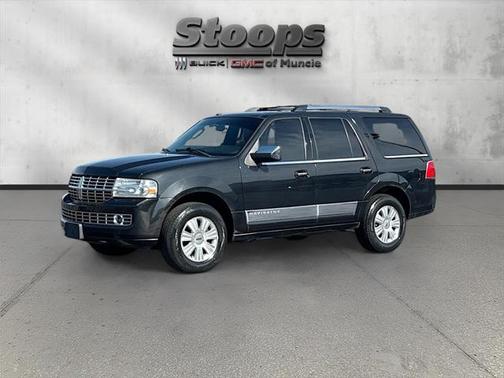 2014 Lincoln Navigator Base