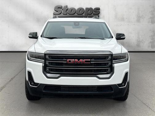2023 GMC Acadia AWD AT4