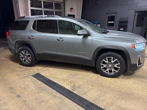 2023 GMC Acadia FWD SLT