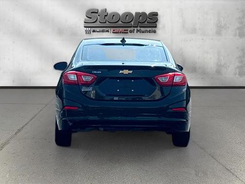 2017 Chevrolet Cruze LS
