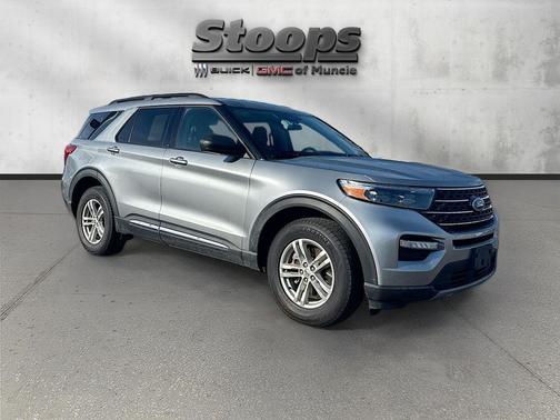 Silver Metallic 2024 Ford Explorer XLT