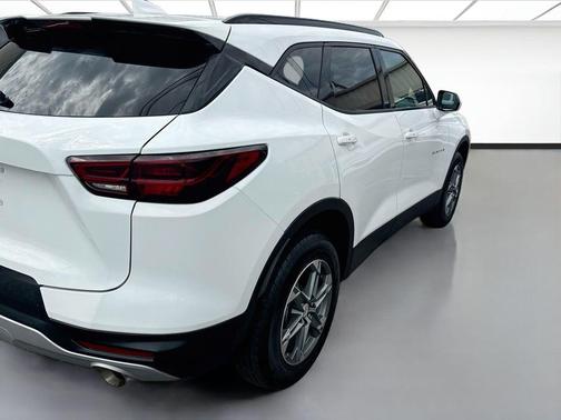 Summit White 2024 Chevrolet Blazer 2LT