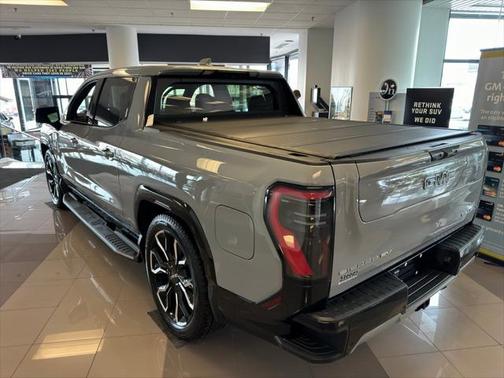 2025 GMC Sierra EV Max Range Denali