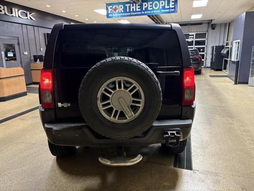 2006 Hummer H3 Base