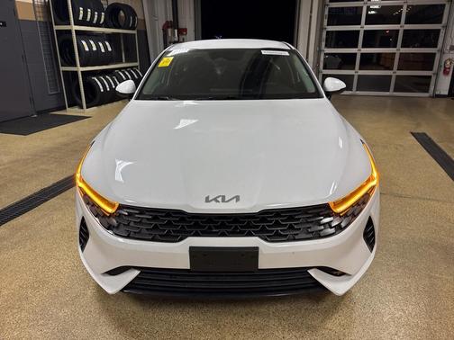 2022 Kia K5 LXS