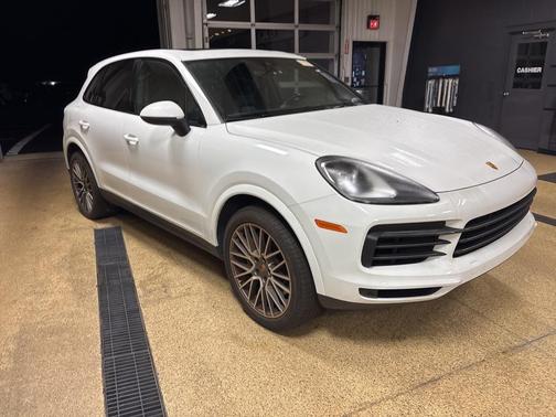 2022 Porsche Cayenne Platinum Edition
