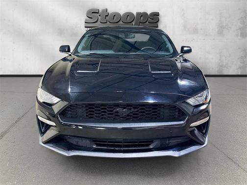 2020 Ford Mustang EcoBoost