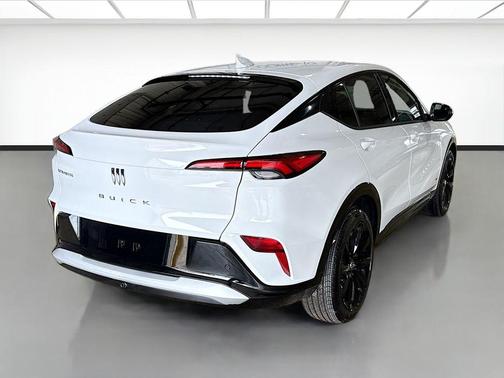 Summit White 2026 Buick Envista Sport Touring