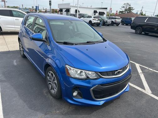 Kinetic Blue Metallic 2020 Chevrolet Sonic FWD Hatchback LT 5-Door