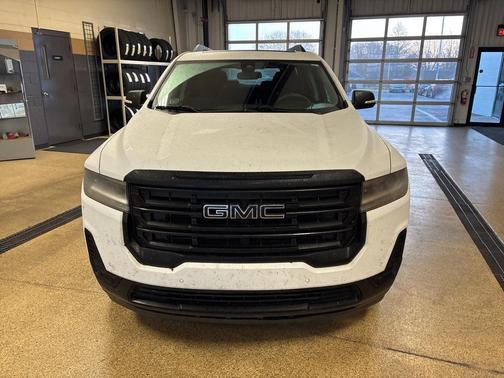 2022 GMC Acadia FWD SLE