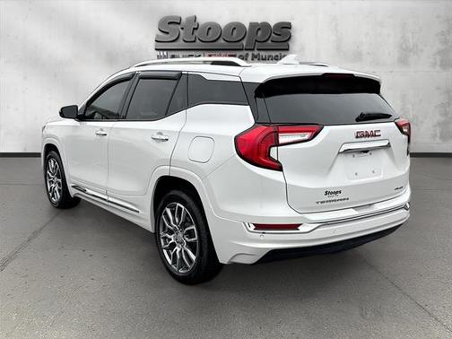 2023 GMC Terrain Denali