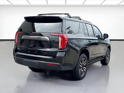Onyx Black 2023 GMC Yukon 4WD AT4