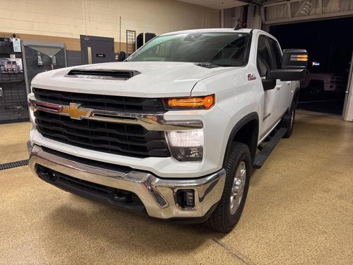 2024 Chevrolet Silverado 2500 LT