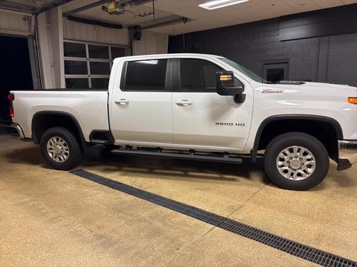 2024 Chevrolet Silverado 2500 LT