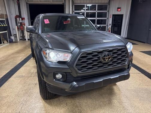 2021 Toyota Tacoma TRD Sport