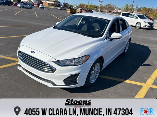2020 Ford Fusion SE