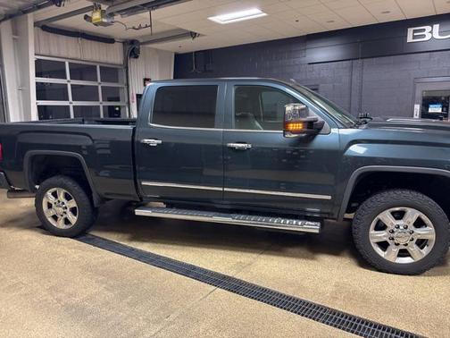 2019 GMC Sierra 2500 Denali