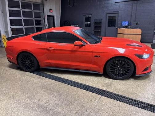 2016 Ford Mustang GT Premium