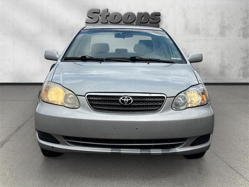 2005 Toyota Corolla LE