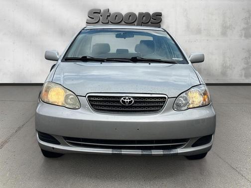 2005 Toyota Corolla LE