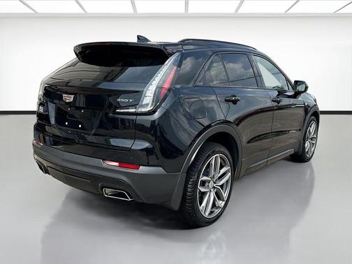 Stellar Black Metallic 2020 Cadillac XT4 Sport