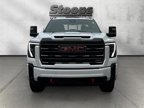 2025 GMC Sierra 2500 AT4