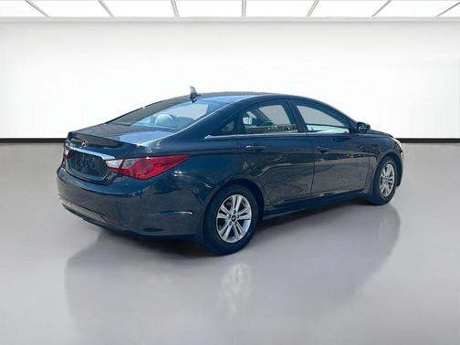 Pacific Blue Pearl Mica 2013 Hyundai SONATA GLS