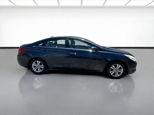Pacific Blue Pearl Mica 2013 Hyundai SONATA GLS