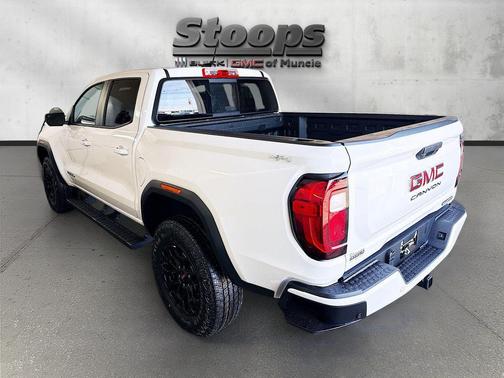 Summit White 2026 GMC Canyon Elevation