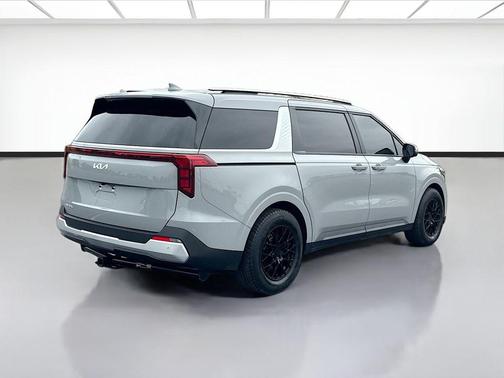 Ceramic Silver 2025 Kia Carnival EX