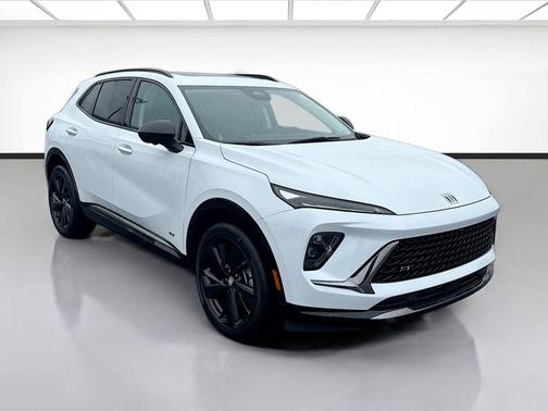 Iridescent White Tricoat 2026 Buick Envision Sport Touring