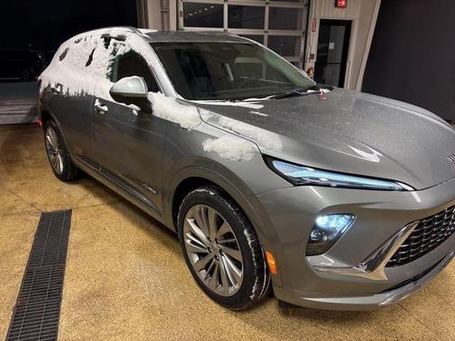 2025 Buick Envision Avenir AWD