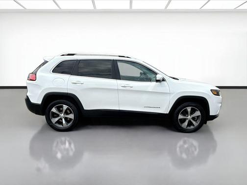 Bright White Clearcoat 2019 Jeep Cherokee Limited