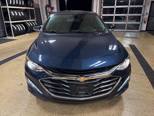 2020 Chevrolet Malibu FWD LT