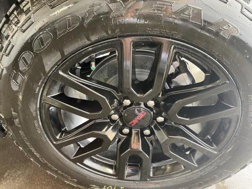 2024 GMC Sierra 1500 Pro