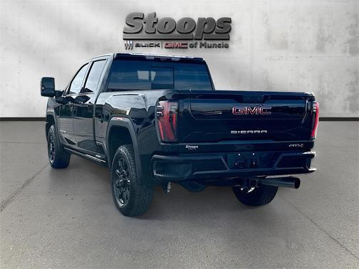 2024 GMC Sierra 2500 AT4