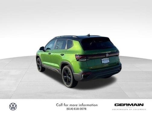 2025 Volkswagen Taos 1.5T SE Black